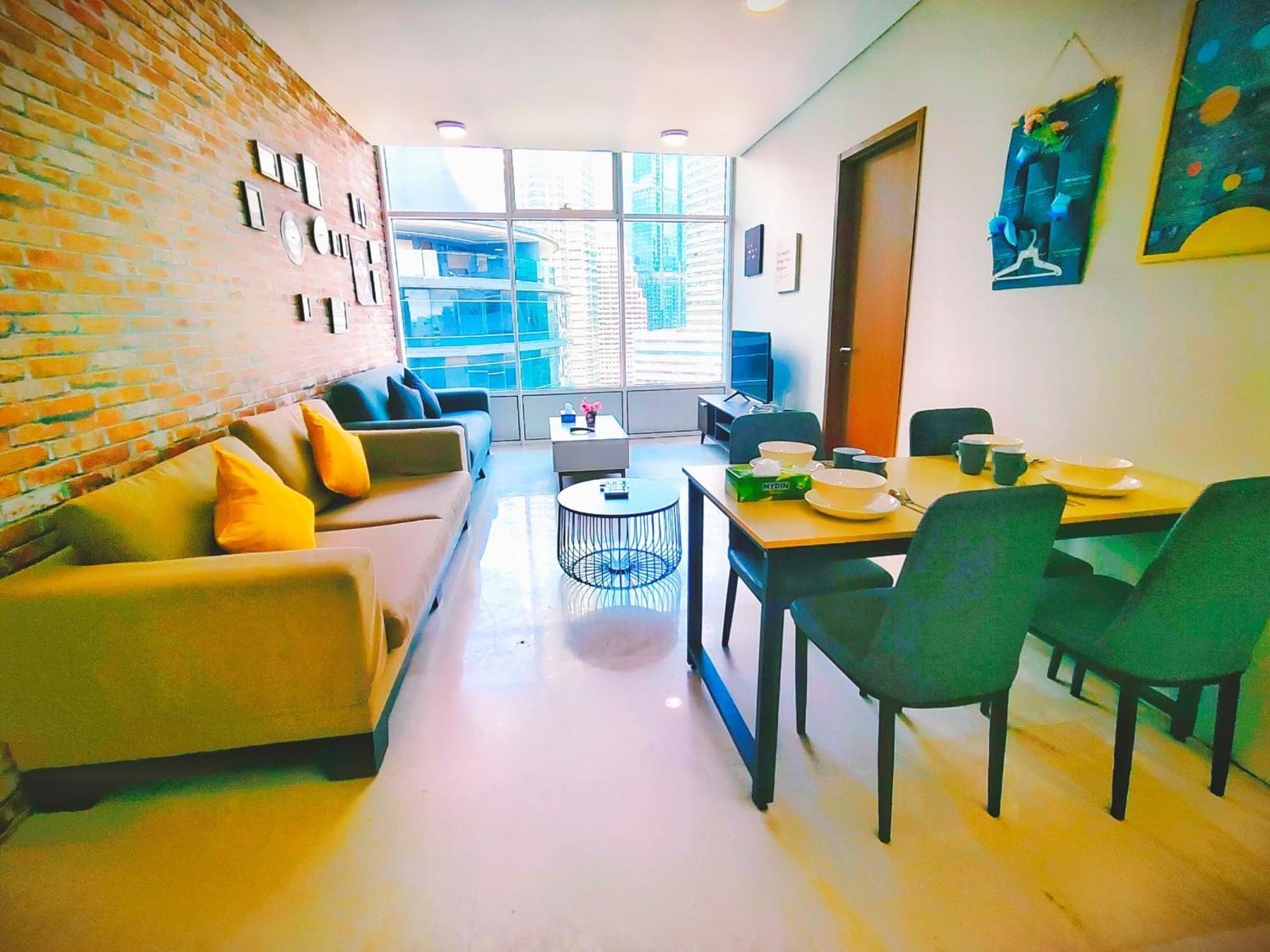 Sky Suites Klcc By Kd Luxury Suites — Photos 1